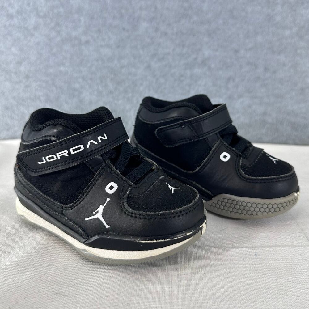 Jordan Team Low Toddler sz 6C 440824-001 Sneaker Elastic Laces & Strap